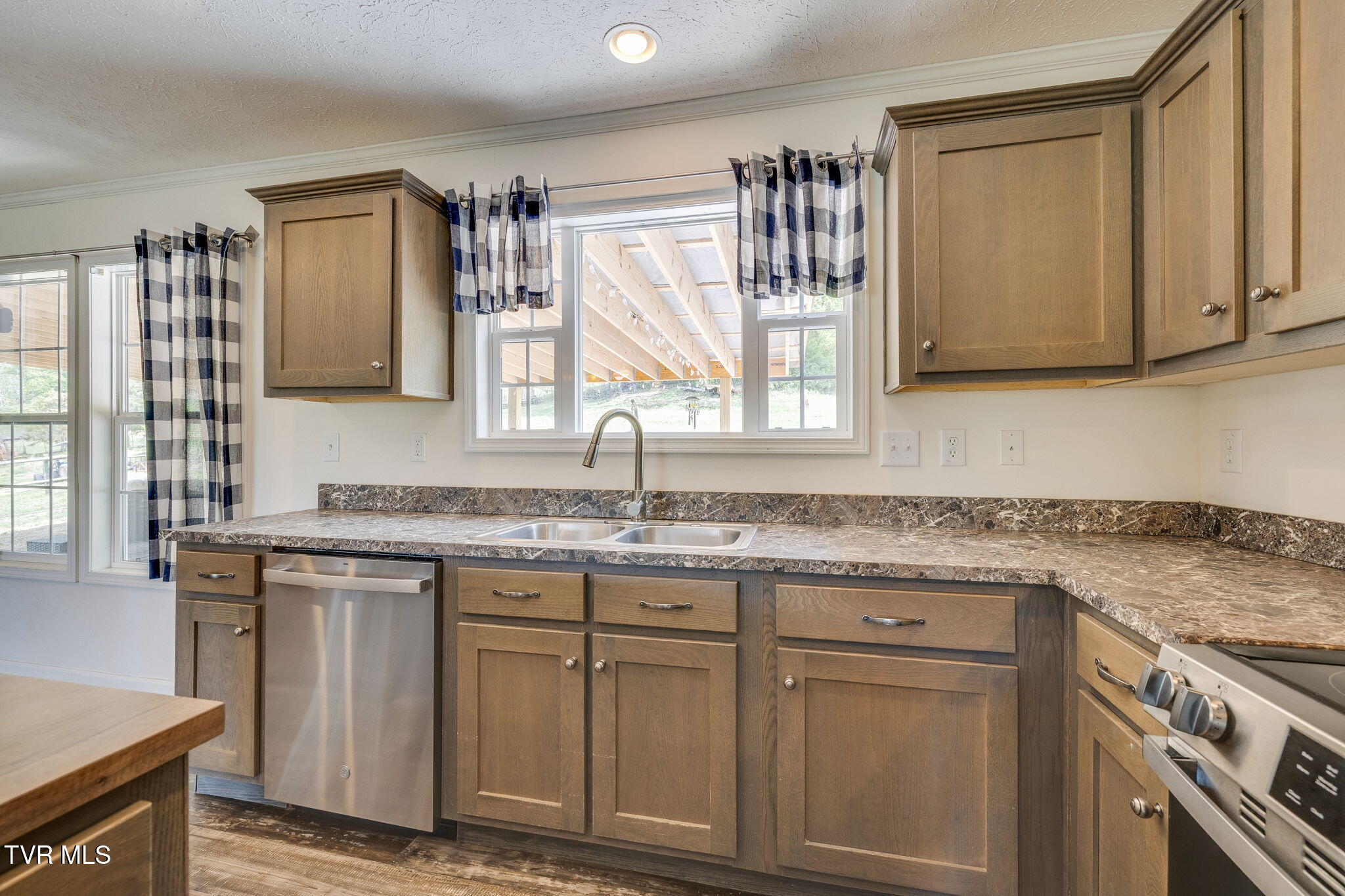 15650 Kingsport Highway Chuckey, TN 37641 - Photo 14 of 37 014