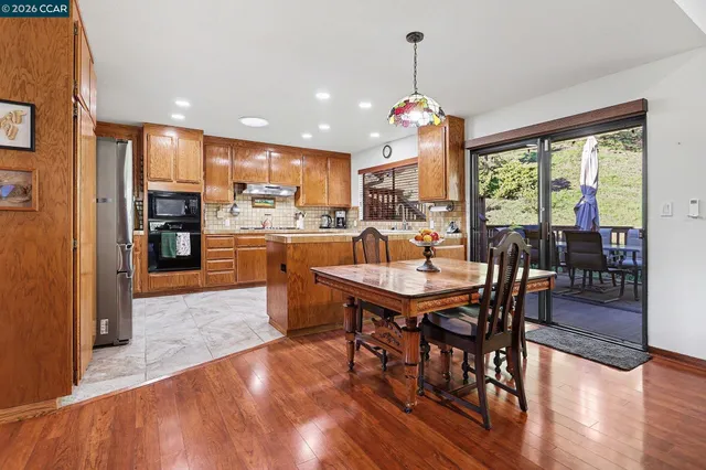 $1,099,000 | 165 Travalini Court, El Sobrante, CA 94803