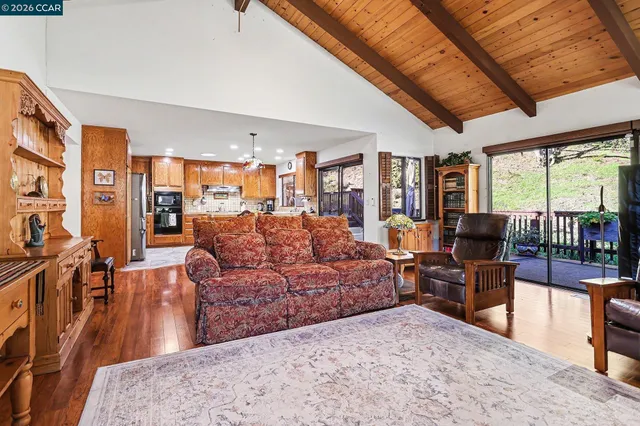 $1,099,000 | 165 Travalini Court, El Sobrante, CA 94803