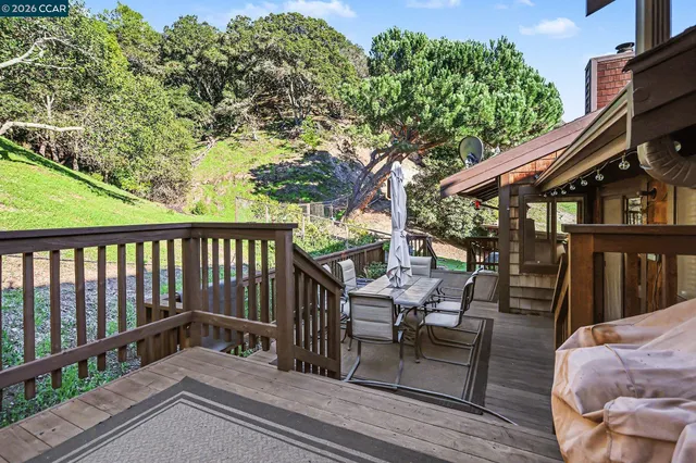 $1,099,000 | 165 Travalini Court, El Sobrante, CA 94803