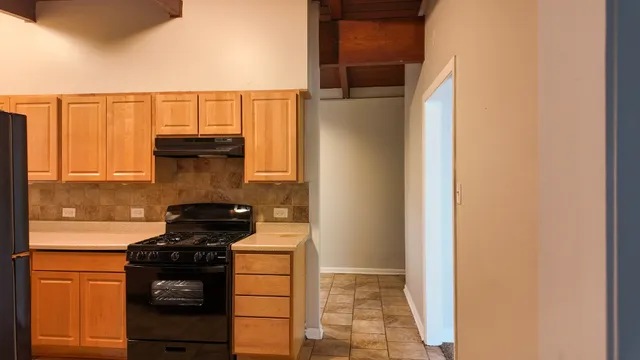 $149,000 | 335 Oakwood Street, Park Forest, IL 60466