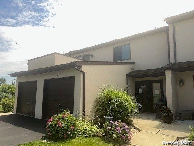 1 Anchorage Way, Unit 1207 Freeport, NY 11520 - Photo 1 of 1