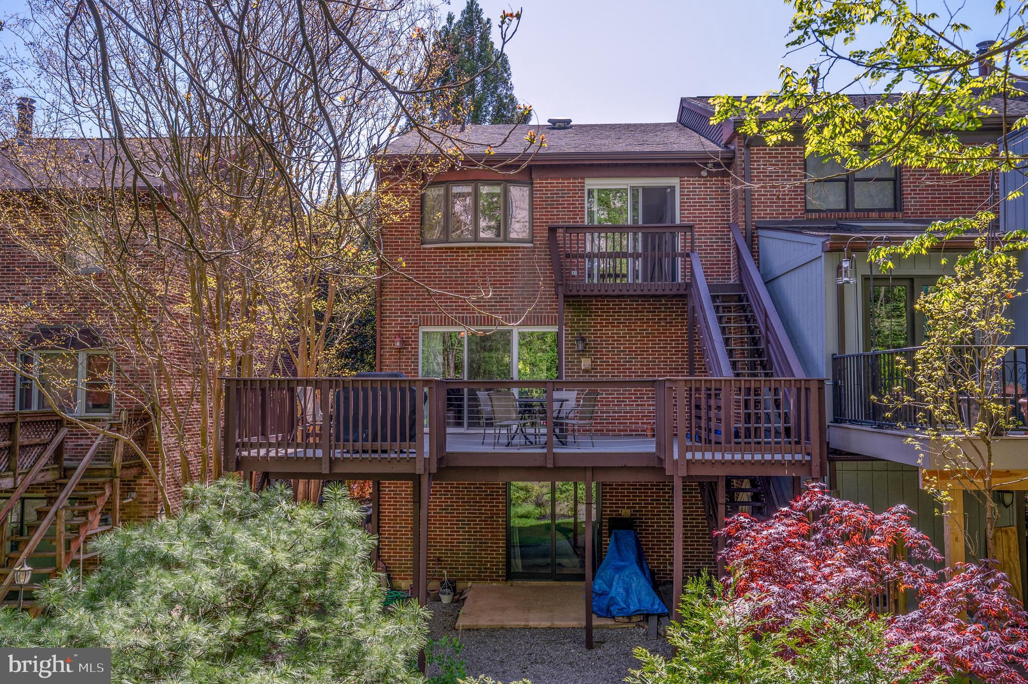49 Rockford Road Wilmington, DE 19806 - Photo 28 of 31 Rear Deck w/Stairs to the yard.