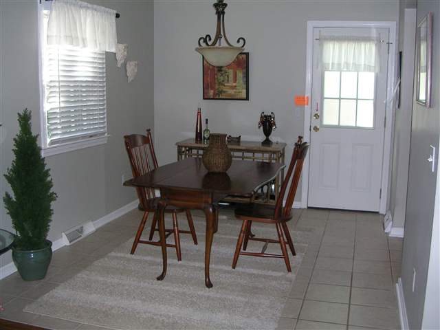 815 Edwards Road, Unit 52 Greenville, SC 29615 - Photo 4 of 17 Gallery Image 4