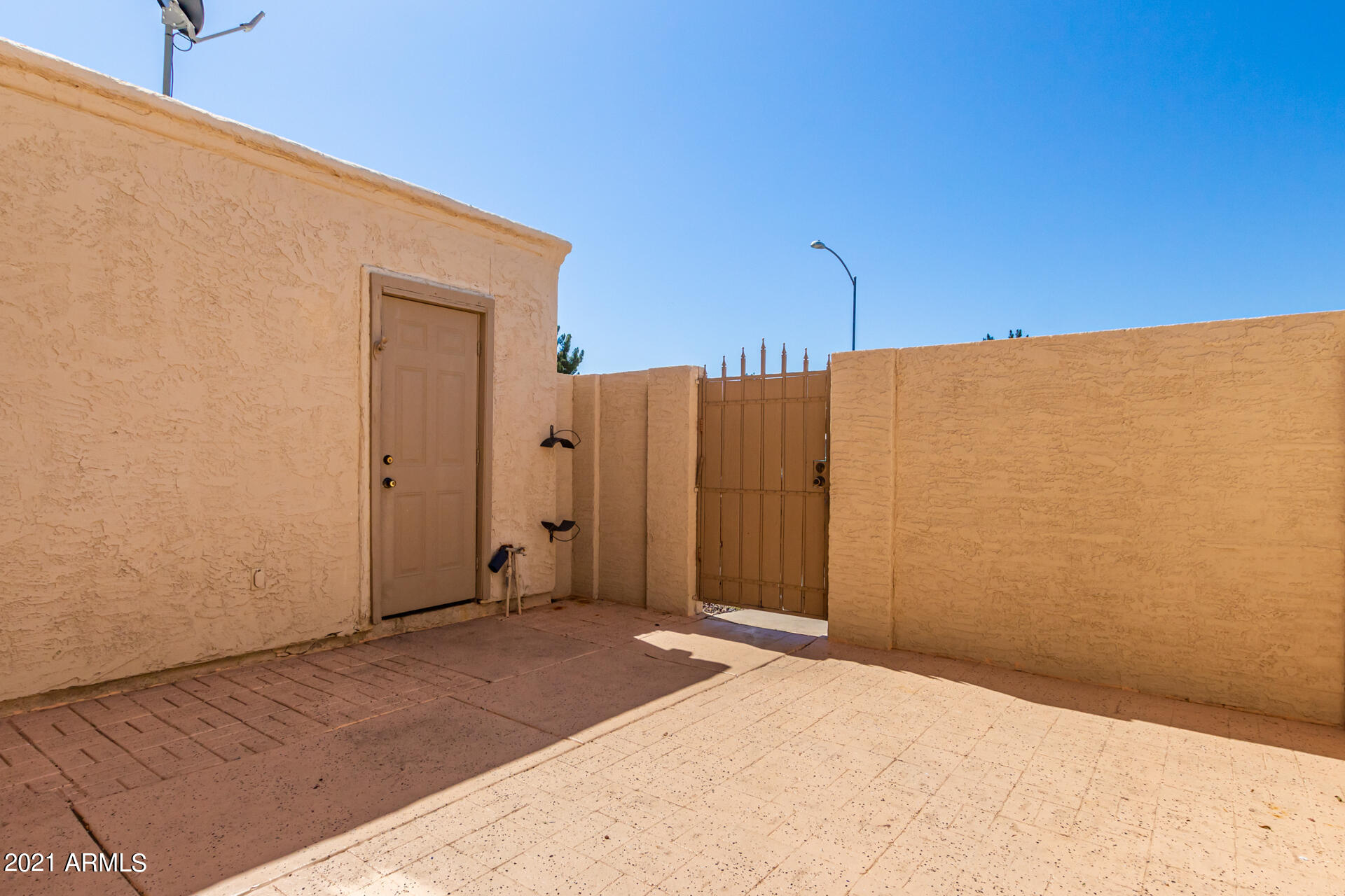 5316 West Redfield Road Glendale, AZ 85306 - Photo 16 of 20 0003-03 - Redfield