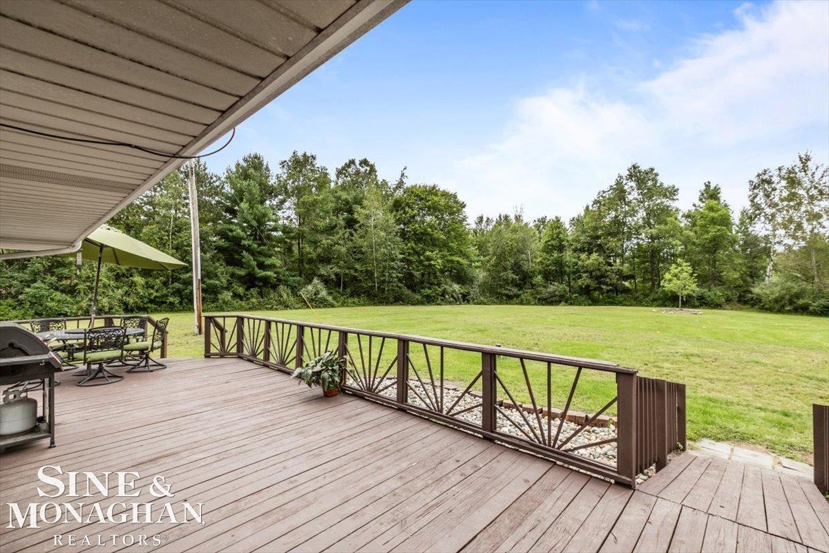 6868 Frith Road St. Clair, MI 48079 - Photo 34 of 45 50120162-33.JPG
