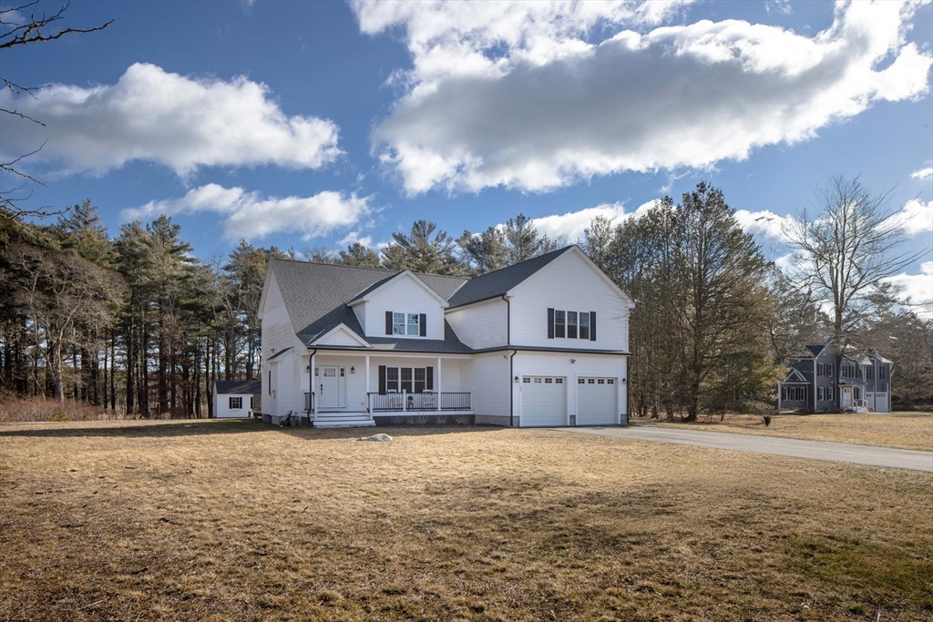 32 Randall Road Mattapoisett, MA 02739 - Photo 1 of 29 Gallery Image 1