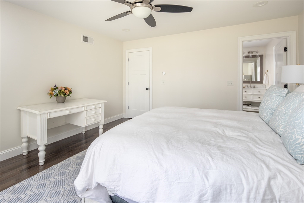 32 Randall Road Mattapoisett, MA 02739 - Photo 10 of 29 Gallery Image 10