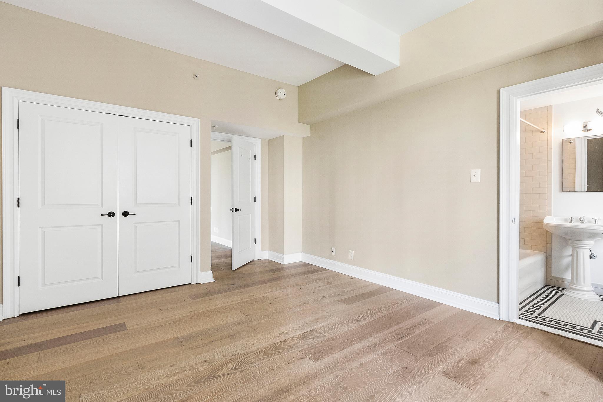 222 West Rittenhouse Square, Unit 801 Philadelphia, PA 19103 - Photo 11 of 40