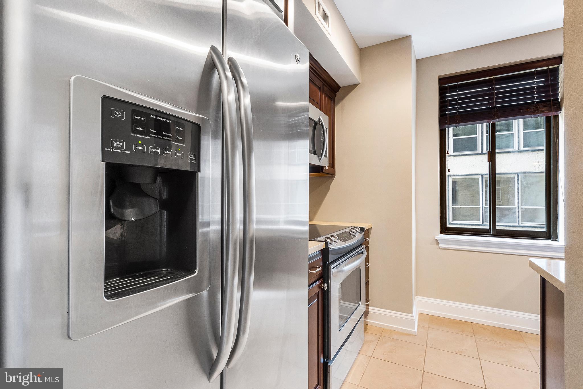 222 West Rittenhouse Square, Unit 801 Philadelphia, PA 19103 - Photo 9 of 40