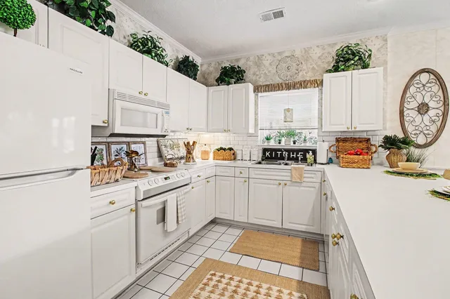 $309,000 | 4823 Orchid Way, Unit 201, Myrtle Beach, SC 29577