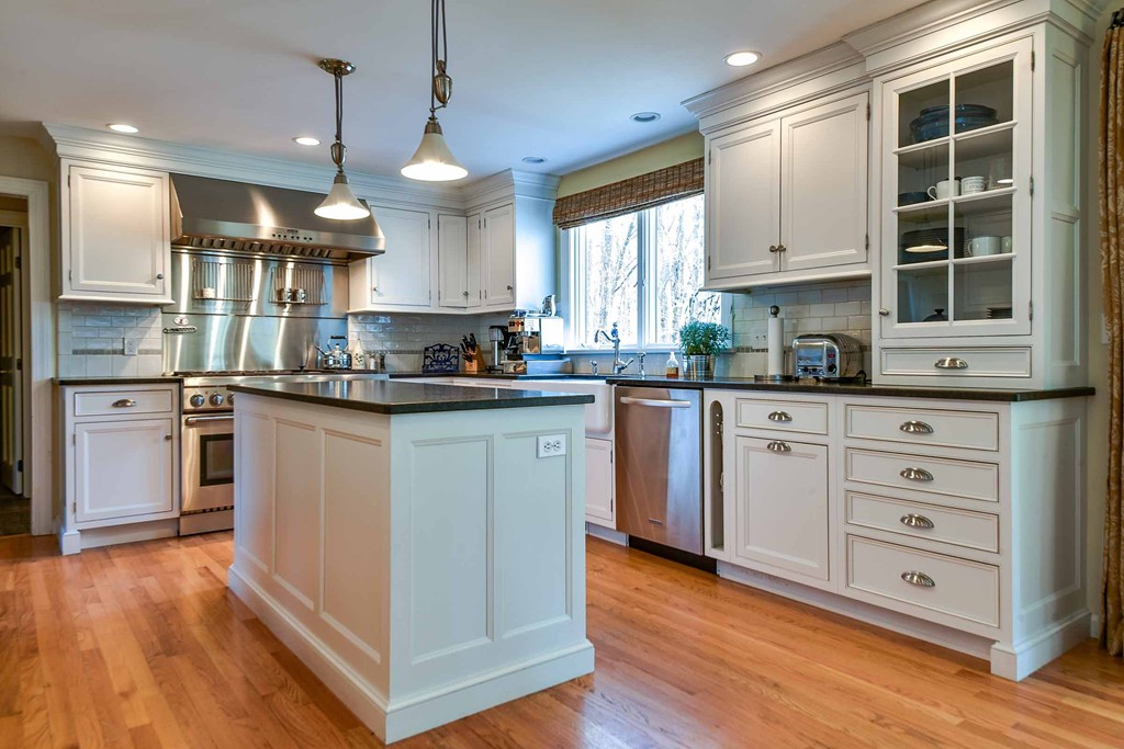 184 Ford Road Sudbury, MA 01776 - Photo 7 of 30 Gallery Image 7