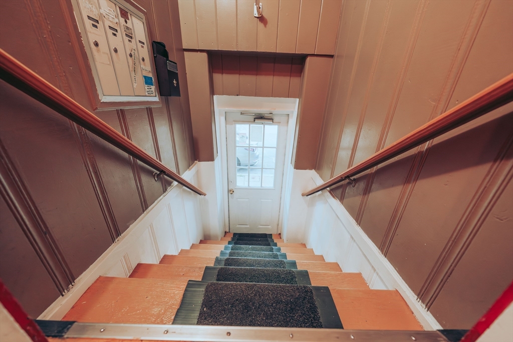 8 Everett Street Boston, MA 02128 - Photo 3 of 16