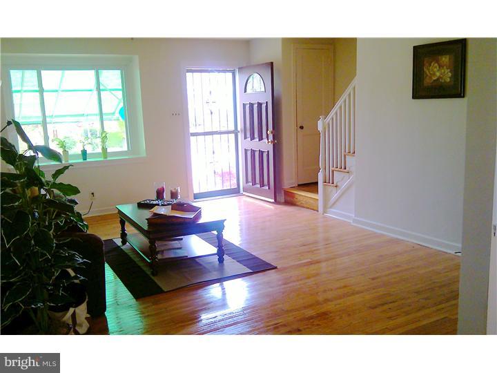 7812 Rugby Street Philadelphia, PA 19150 - Photo 7 of 13 Living Room