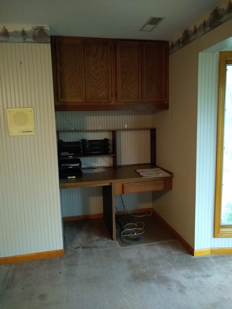 16218 Country Estate Road Effingham, IL 62401 - Photo 17 of 32