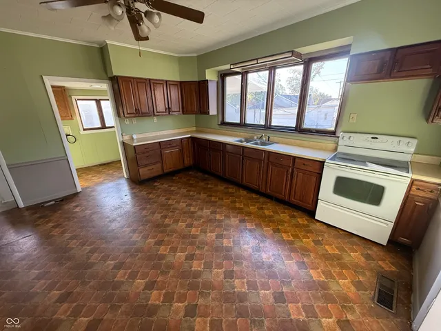 $79,000 | 321 East Coal Street, Brazil, IN 47834