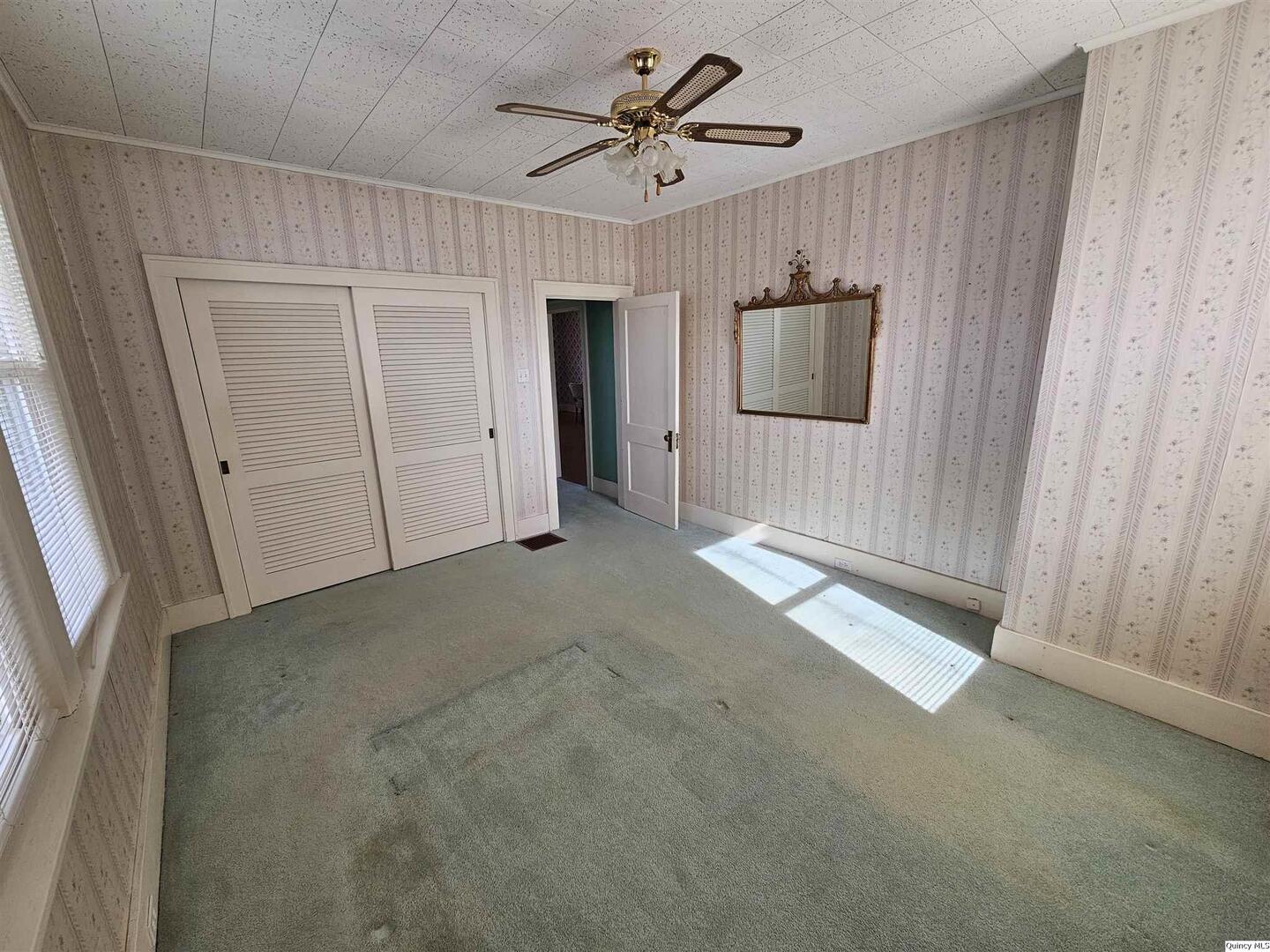 1736 Maple Street Quincy, IL 62301 - Photo 14 of 18