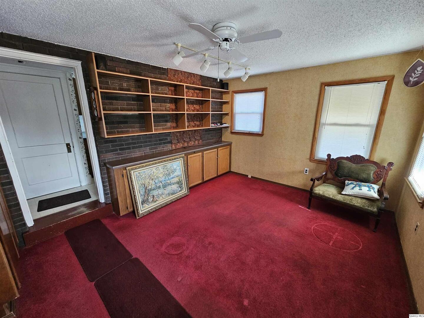 1736 Maple Street Quincy, IL 62301 - Photo 7 of 18