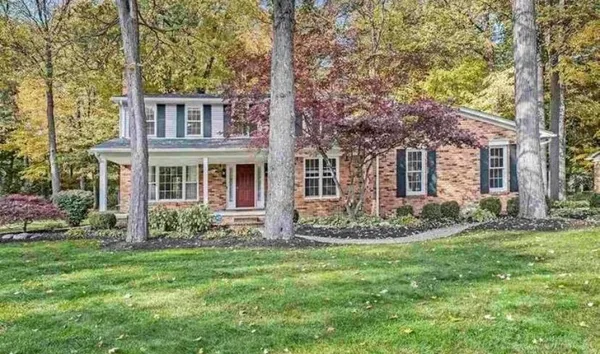 $499,600 | 53641 Sherwood Lane, Utica, MI 48315