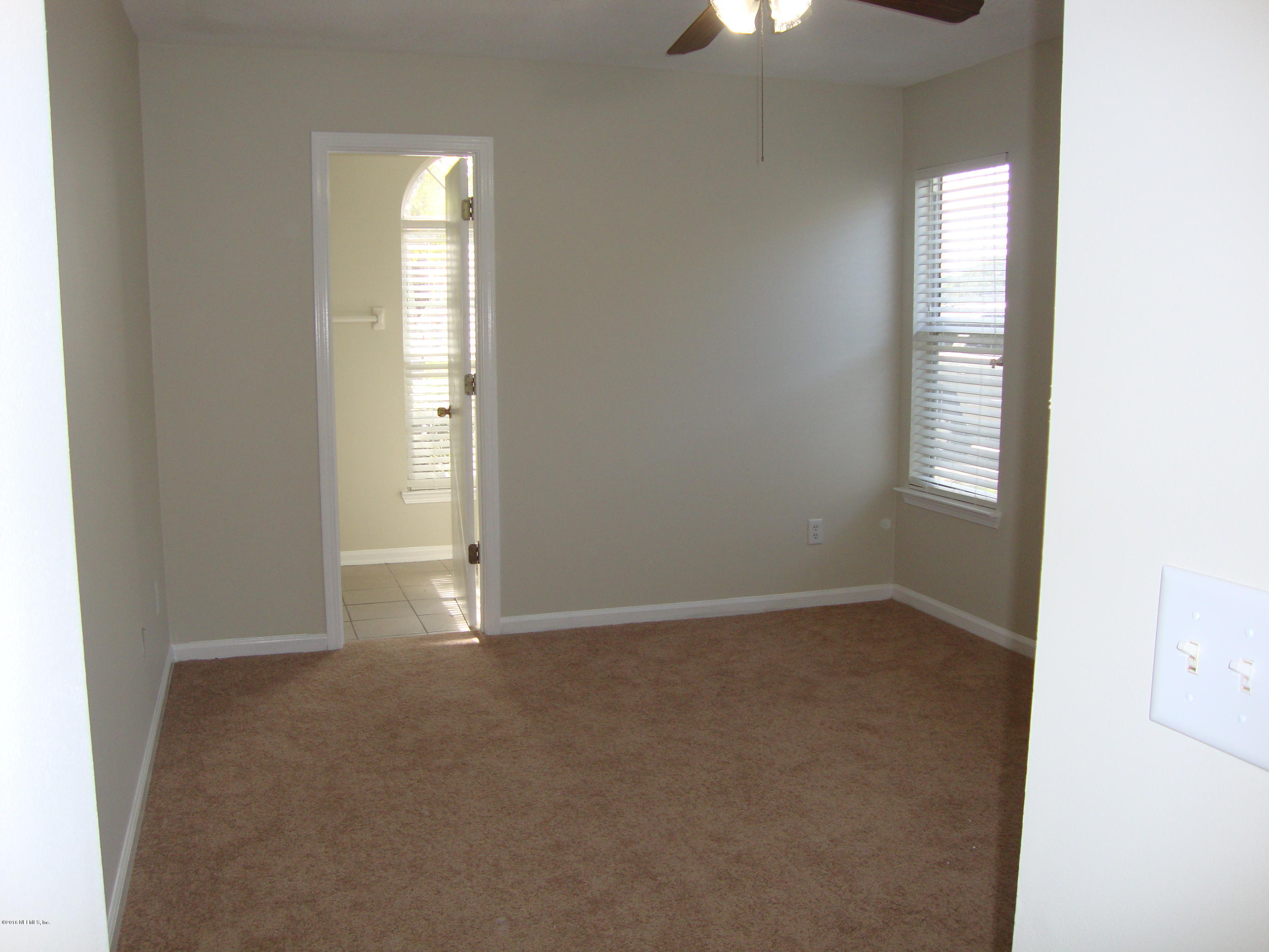 857 Gavagan Road Jacksonville, FL 32233 - Photo 6 of 16 857 Gavagan 2 083