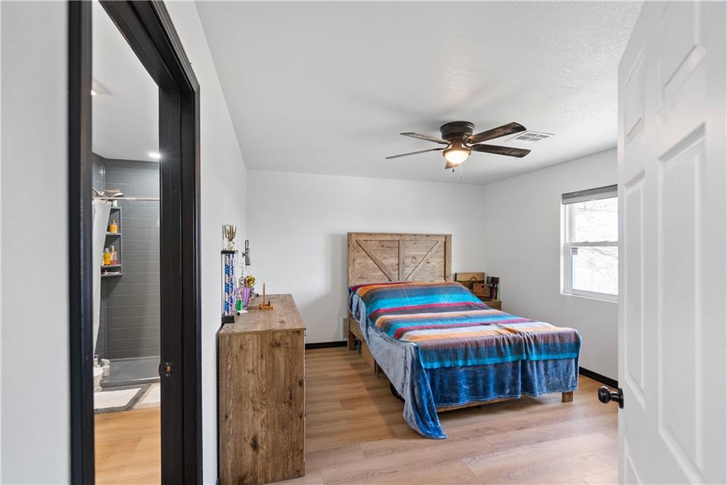 6063 County Road 3900, Unit B Neodesha, KS 66757 - Photo 16 of 39