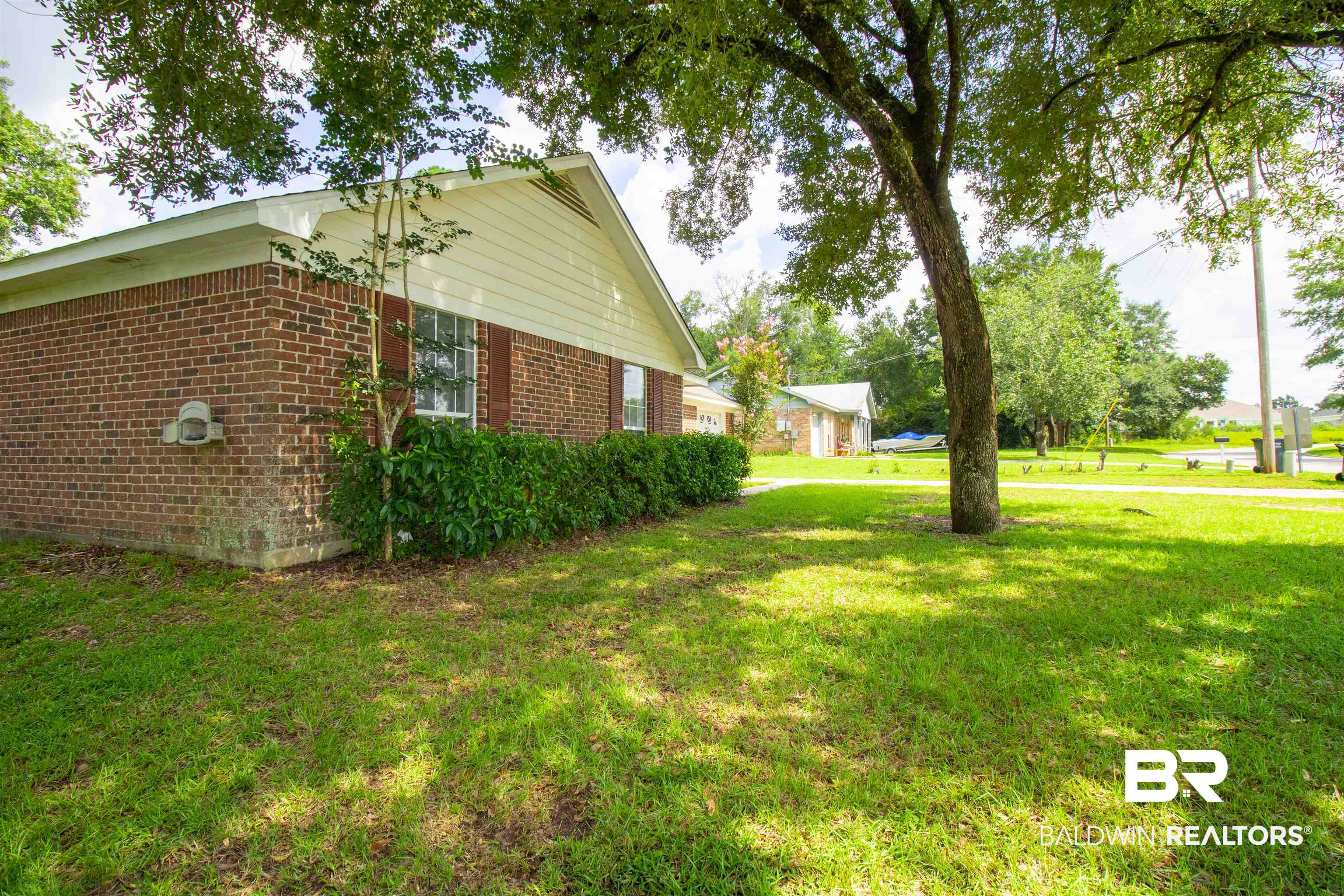 13255 Pointer Drive West Foley, AL 36535 - Photo 6 of 25 Exterior space