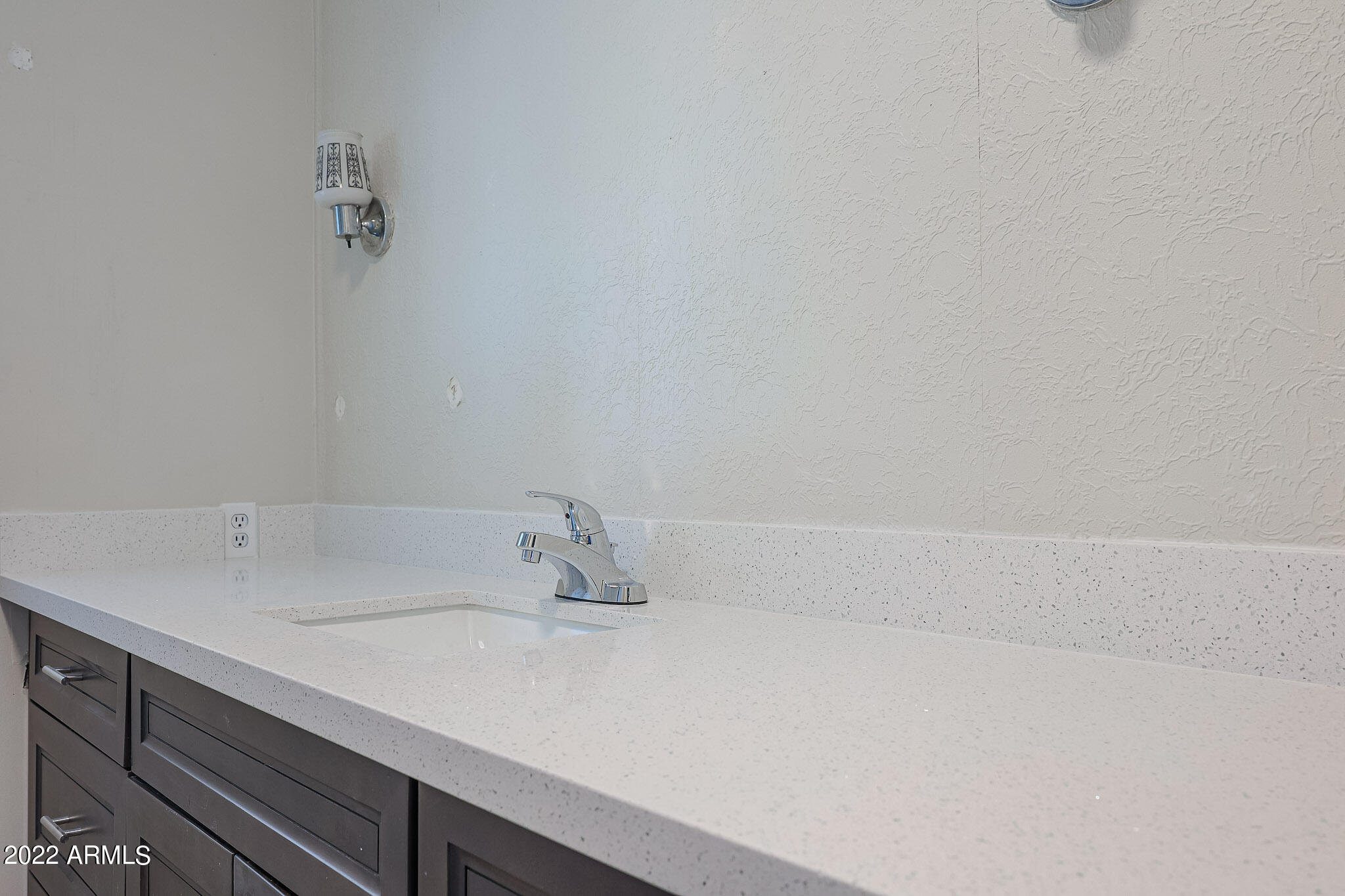 2807 East Beardsley Road Phoenix, AZ 85050 - Photo 29 of 43 B (17)