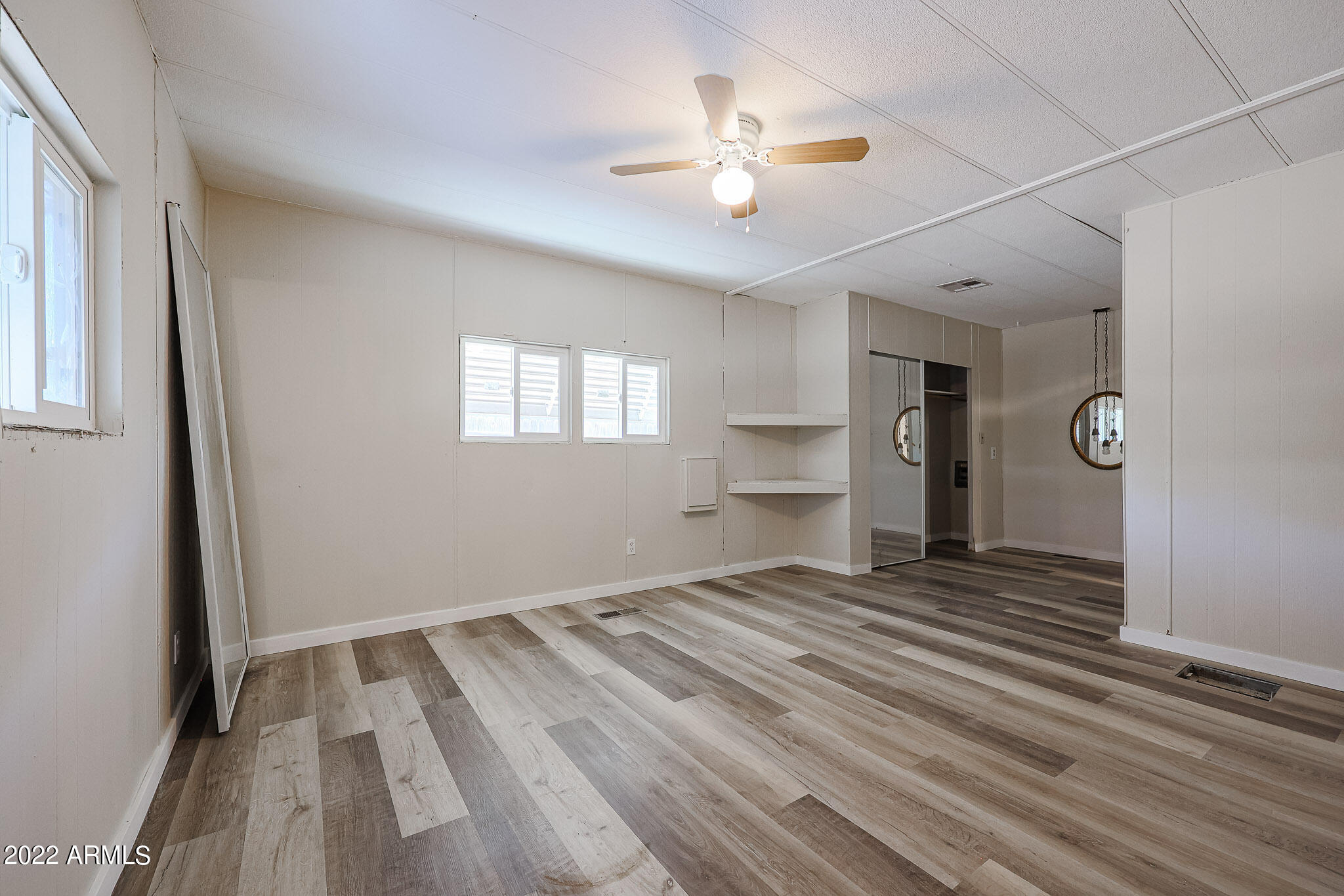 2807 East Beardsley Road Phoenix, AZ 85050 - Photo 35 of 43 B (23)
