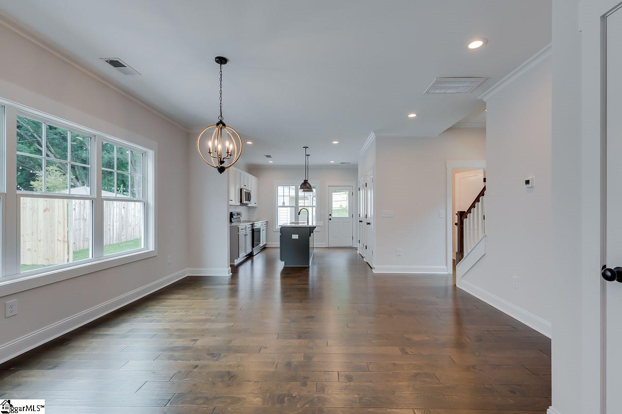 13 A Ridge Street Greenville, SC 29605 - Photo 4 of 19 Gallery Image 4