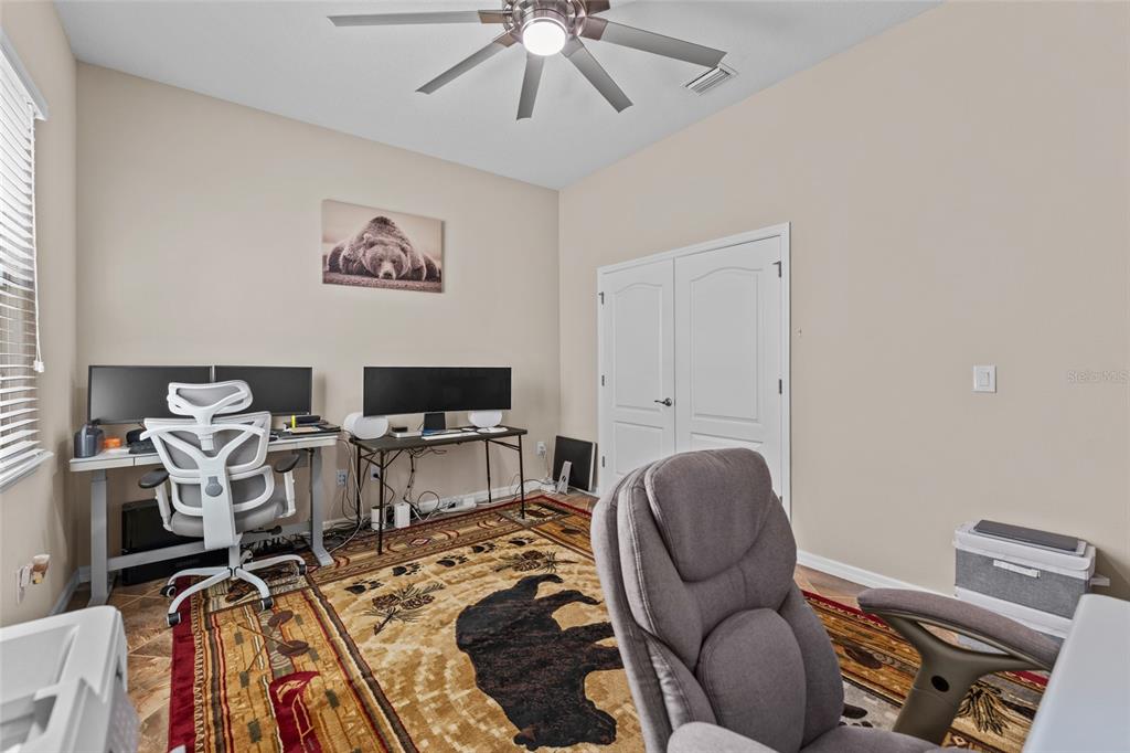 10405 Hampton Meadow Way Riverview, FL 33578 - Photo 17 of 31