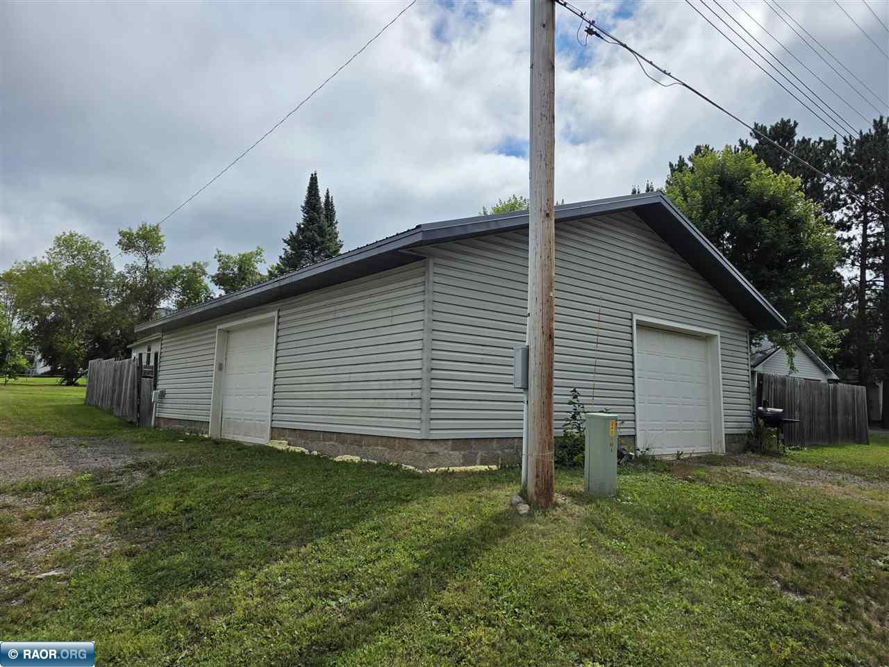 401 Roberts Street Buhl, MN 55713 - Photo 5 of 30 Gallery Image 5