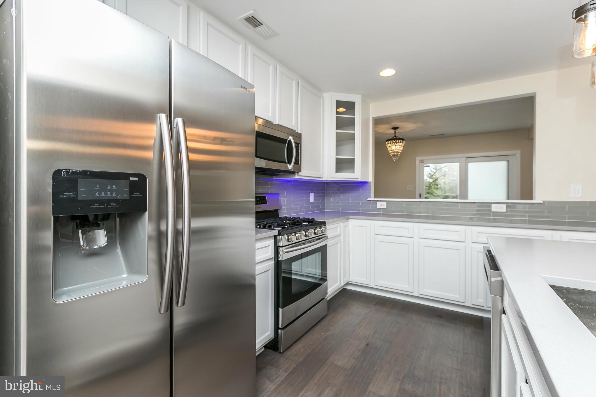 534 Church Road Reisterstown, MD 21136 - Photo 6 of 27 Kitchen