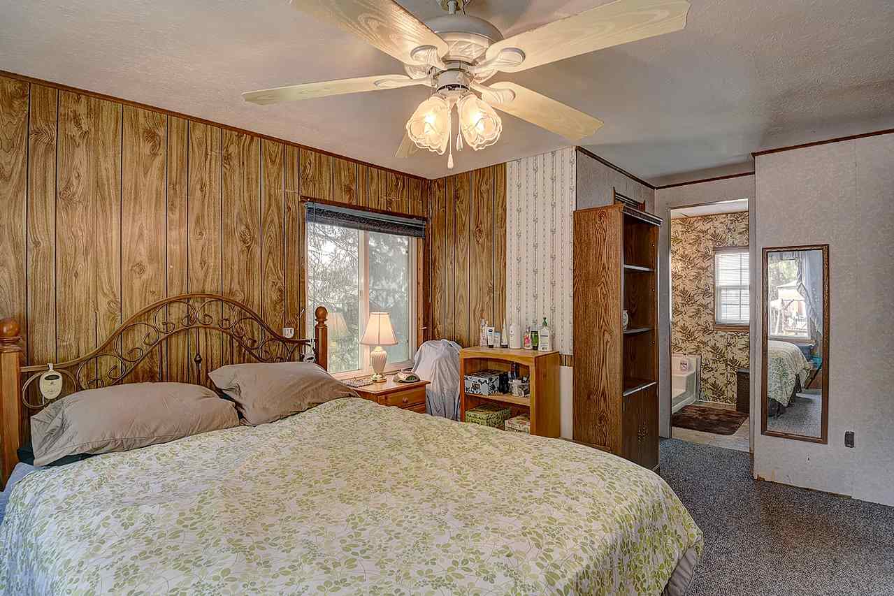 15806 North Scribner Branch Road Spokane, WA 99217 - Photo 11 of 20