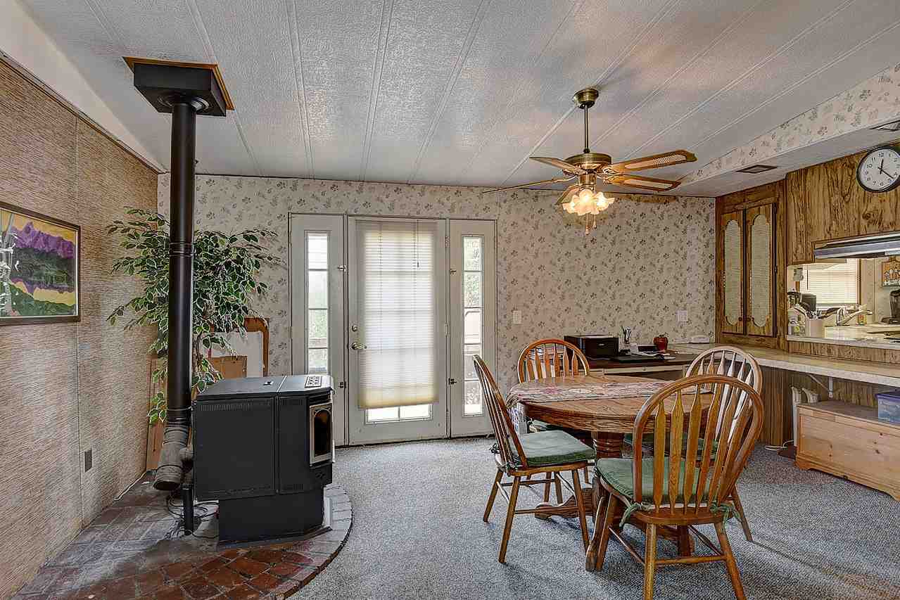15806 North Scribner Branch Road Spokane, WA 99217 - Photo 4 of 20