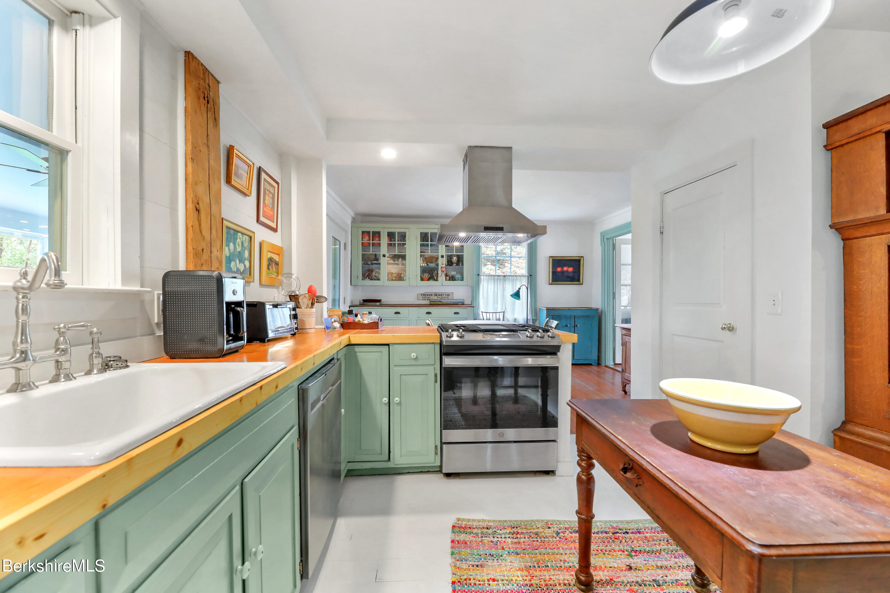 575 Sheffield Plain Sheffield, MA 01257 - Photo 5 of 42 a kitchen with a stove a sink and a cabinets