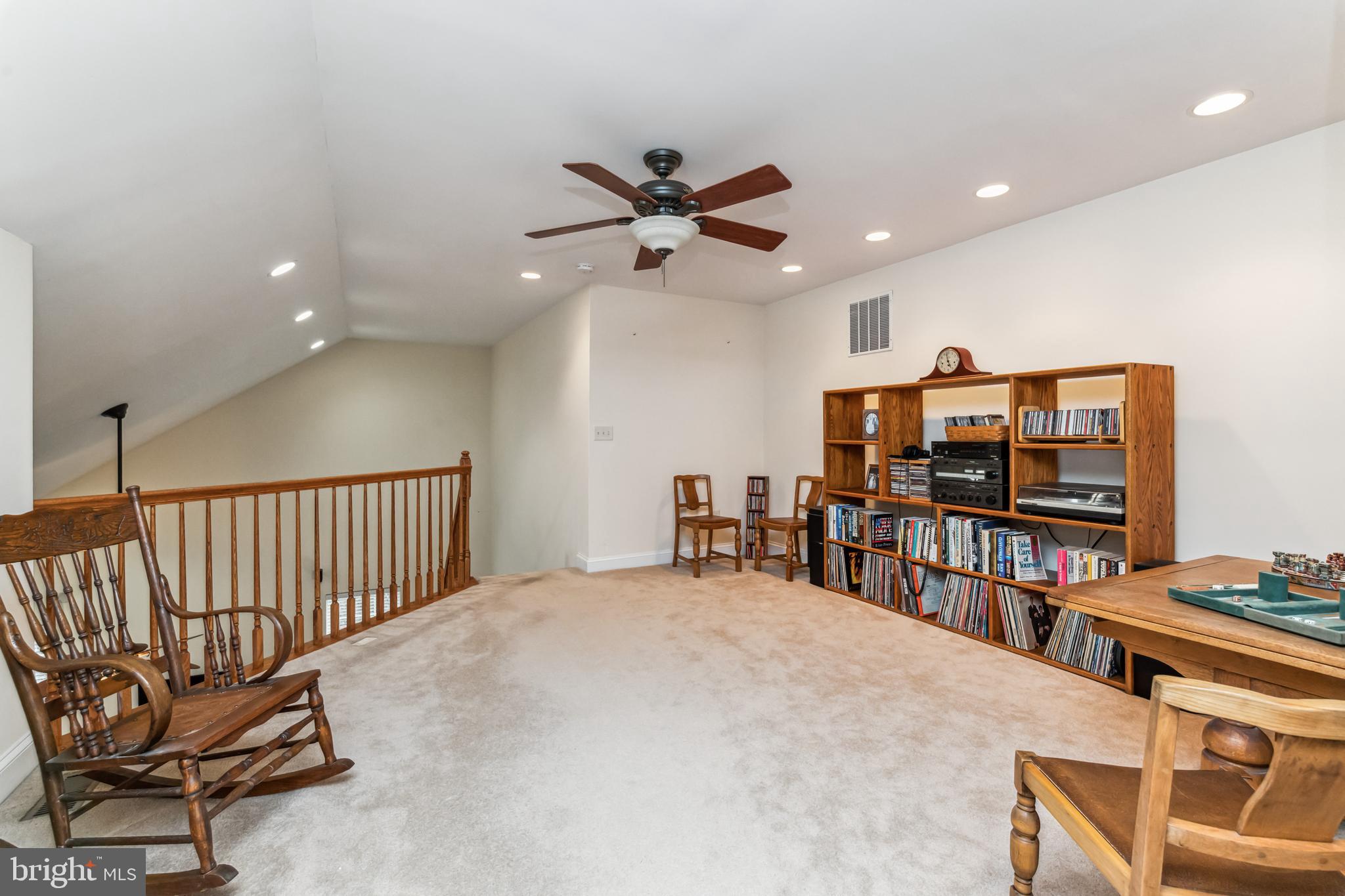 384 Forest Beach Road Annapolis, MD 21409 - Photo 27 of 44 Upper Level Loft Area