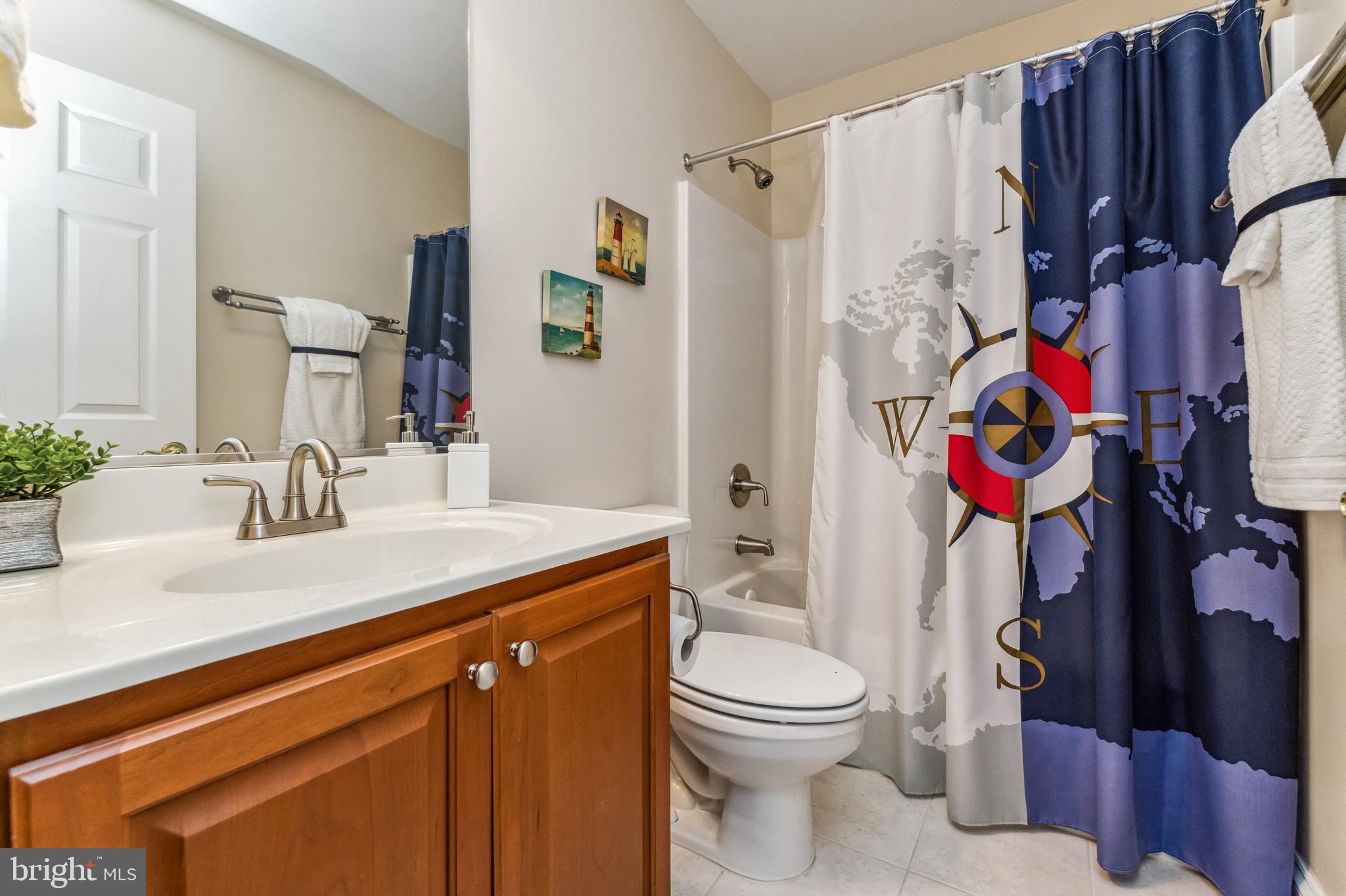 384 Forest Beach Road Annapolis, MD 21409 - Photo 31 of 44 Full bath up upper level