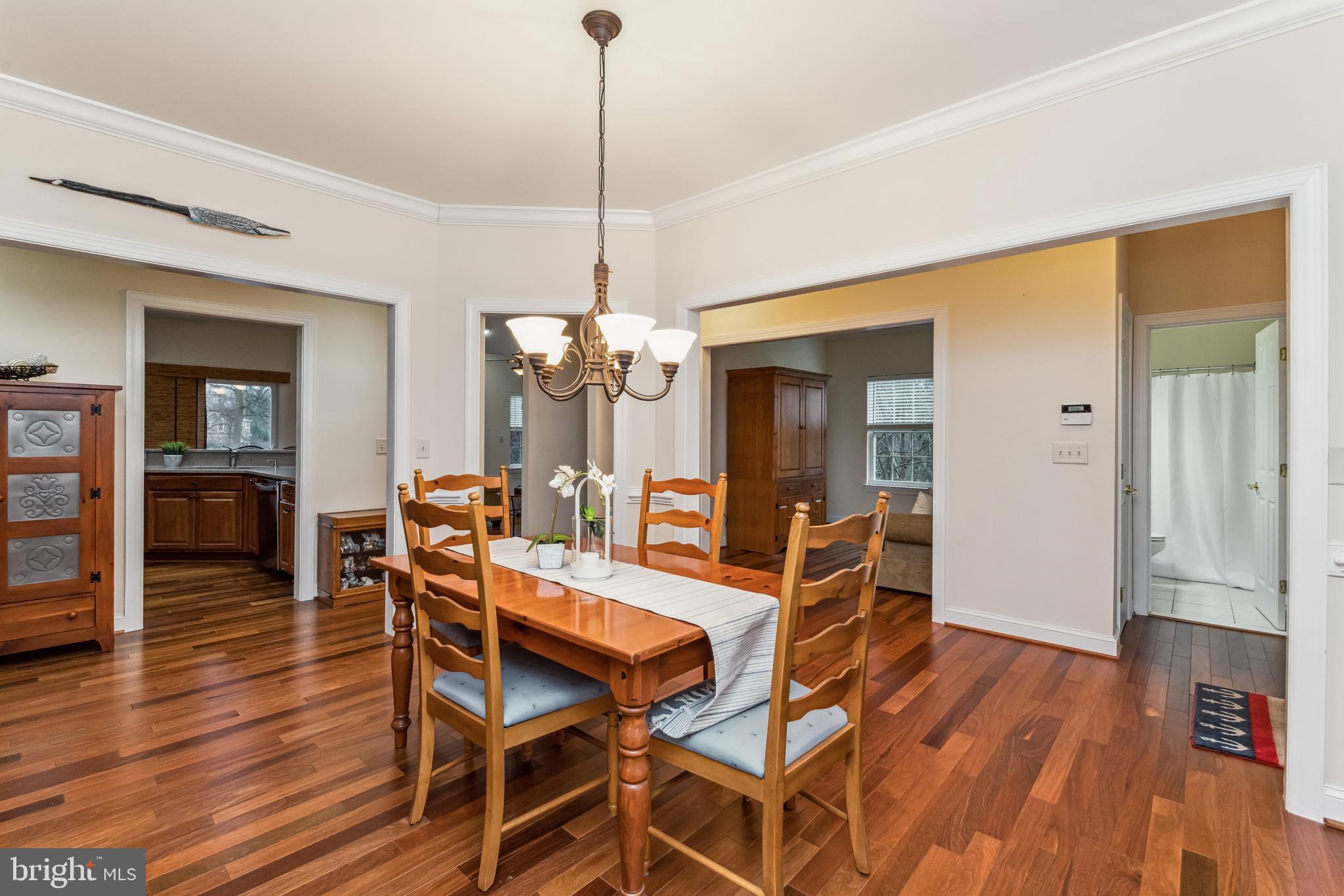 384 Forest Beach Road Annapolis, MD 21409 - Photo 7 of 44 Formal Dining Area