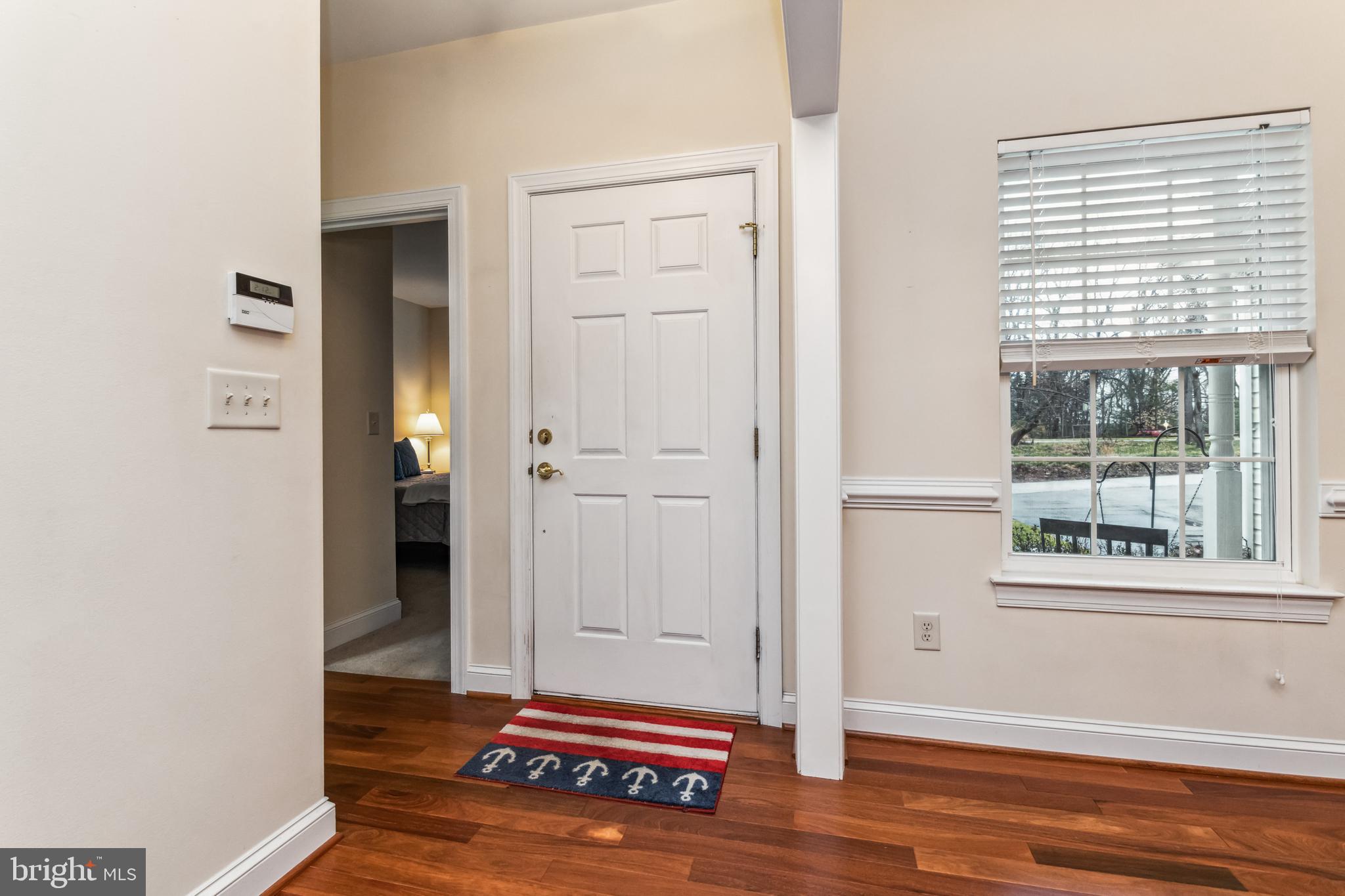 384 Forest Beach Road Annapolis, MD 21409 - Photo 10 of 44 Main entry