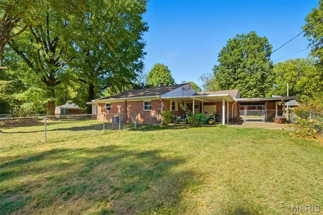 $165,000 | 4 Alhambra Court, Swansea, IL 62226