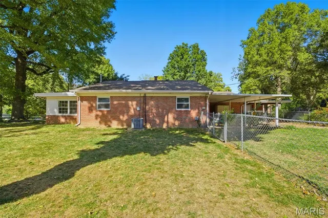 $165,000 | 4 Alhambra Court, Swansea, IL 62226