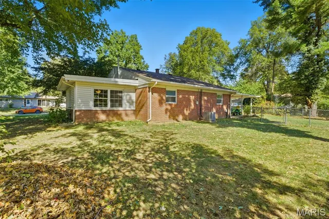 $165,000 | 4 Alhambra Court, Swansea, IL 62226