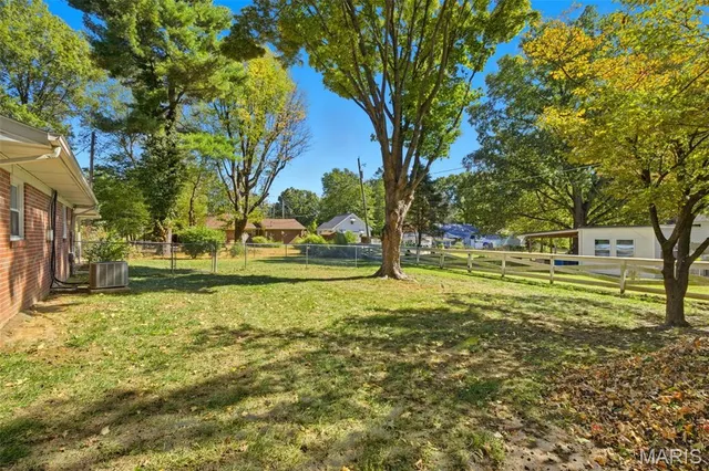 $165,000 | 4 Alhambra Court, Swansea, IL 62226