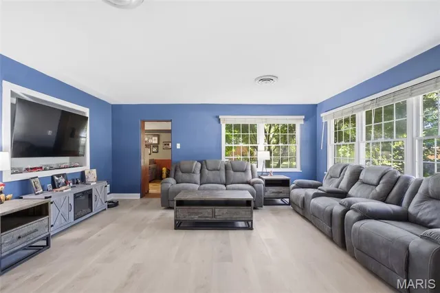 $165,000 | 4 Alhambra Court, Swansea, IL 62226