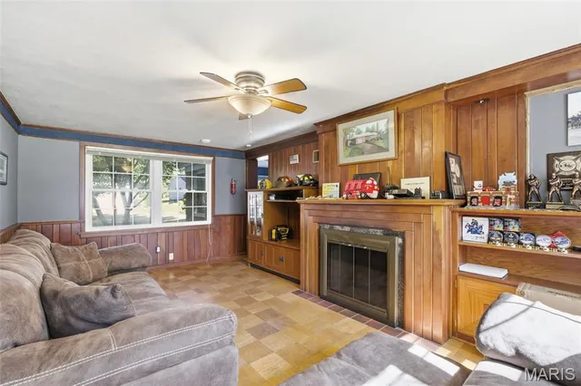 $165,000 | 4 Alhambra Court, Swansea, IL 62226