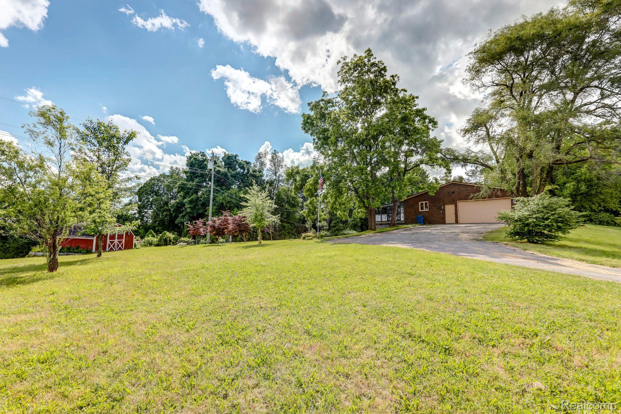 7730 Haley Road White Lake, MI 48383 - Photo 39 of 39 Gallery Image 39