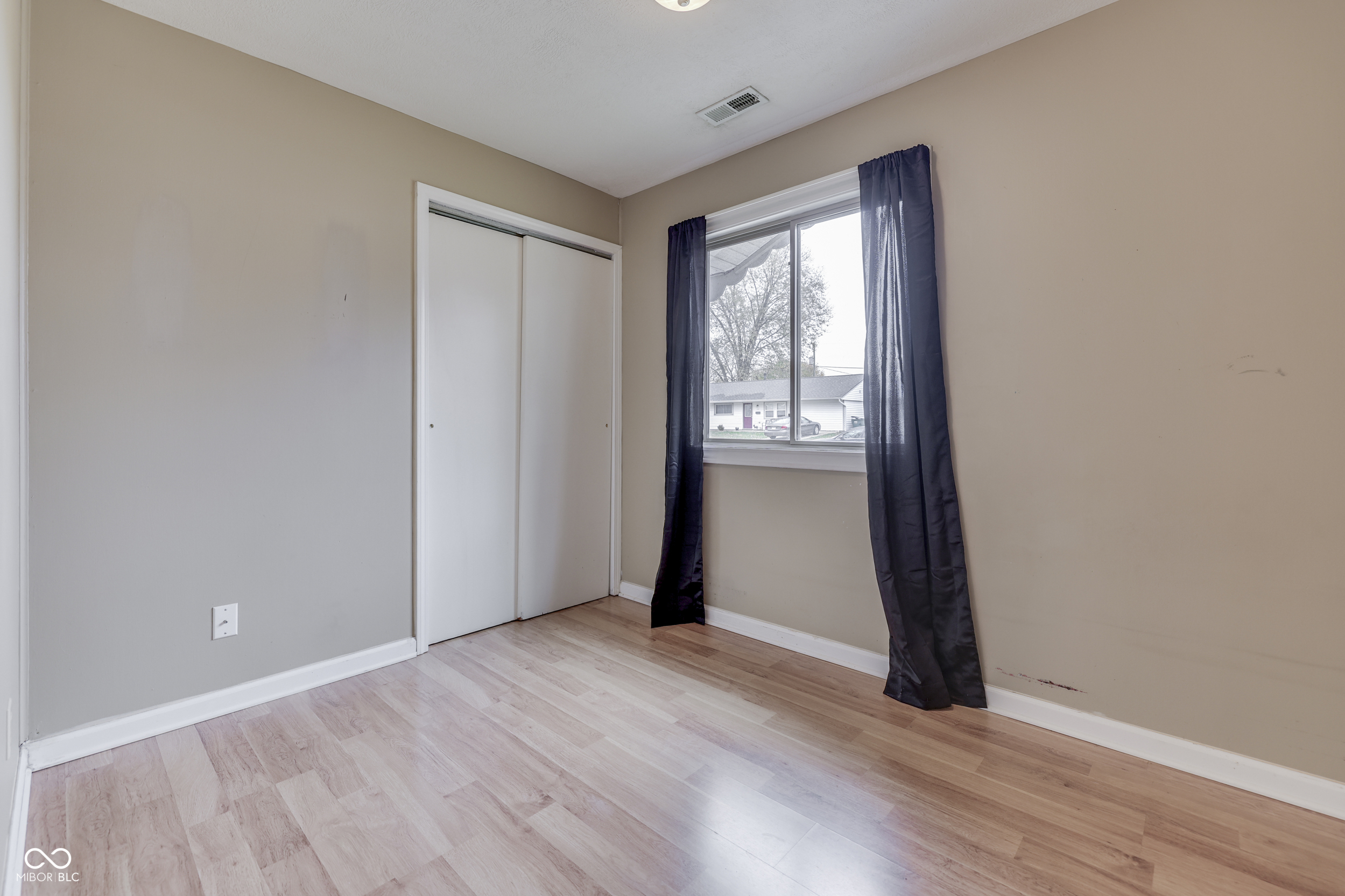 1450 Roberts Road Franklin, IN 46131 - Photo 13 of 20 Gallery Image 13