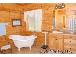 41 October Scenic Road Waynesville, NC 28785 - Photo 6 of 24 Gallery Image 6