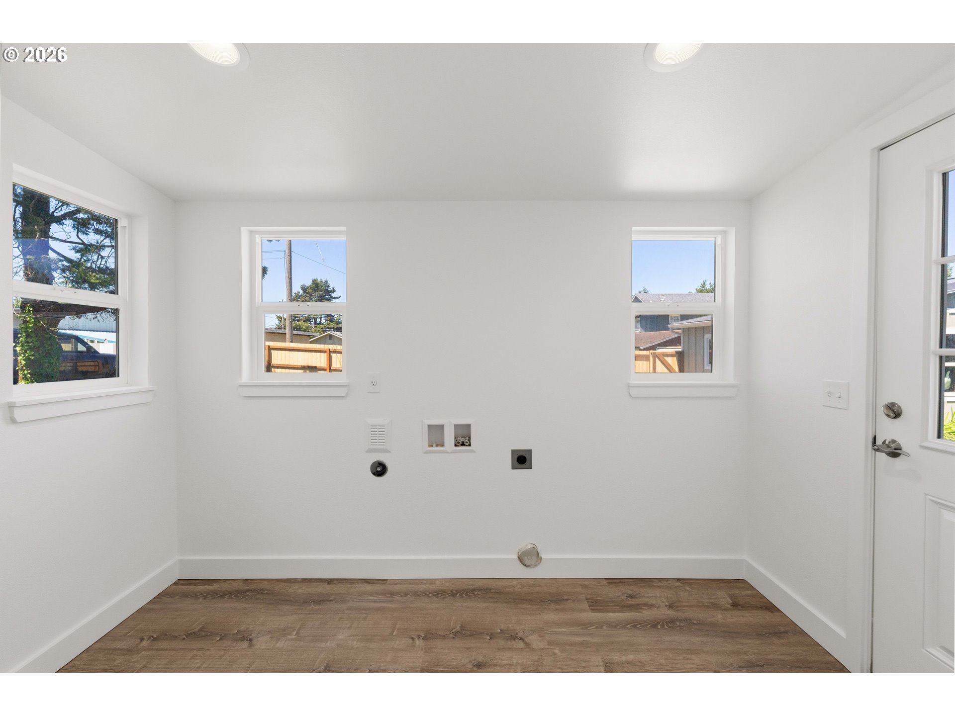 950 Exchange Street North Bend, OR 97459 - Photo 43 of 43