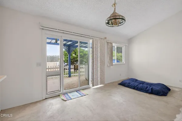 $725,000 | 2110 Rhonda Street, Oxnard, CA 93036